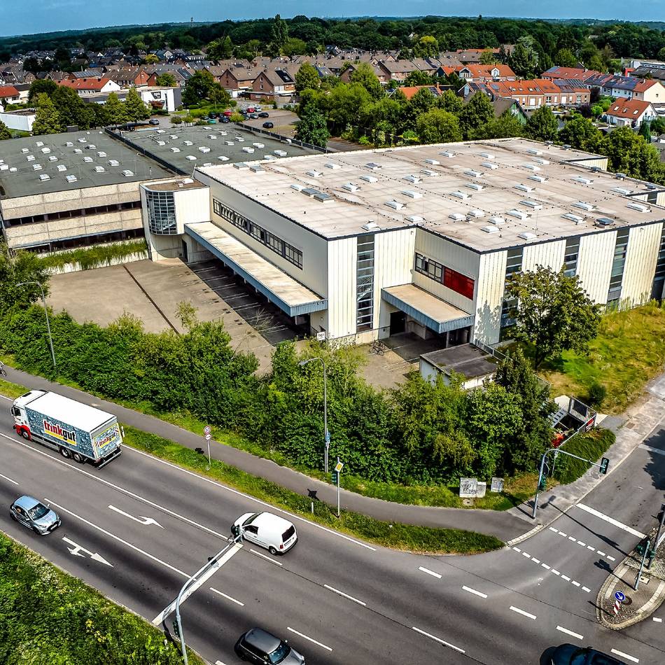 Langenfeld: Ara-Halle fällt als Unterkunft weg