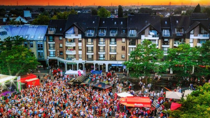 Tolle Stimmung bei Sommertemperaturen: Papa’z Finest begeistert mit Auftritt bei „Langenfeld Live“