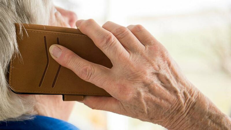 Vorfall in Tönisvorst: Falsche Sparkassenmitarbeiter betrügen Seniorin