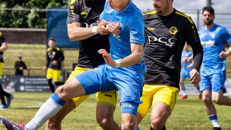 Duell im Niederrheinpokal: Der FCM kommt glanzlos eine Runde weiter