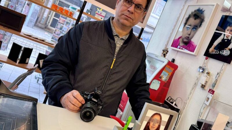 Neusser Fotostudios schlagen Alarm: „Noch zwei Monate und wir sind pleite“
