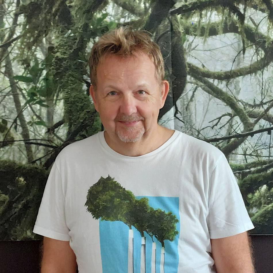 Kunst in Meerbusch: Ausstellung beleuchtet die Beziehung von Natur und Künstlichkeit