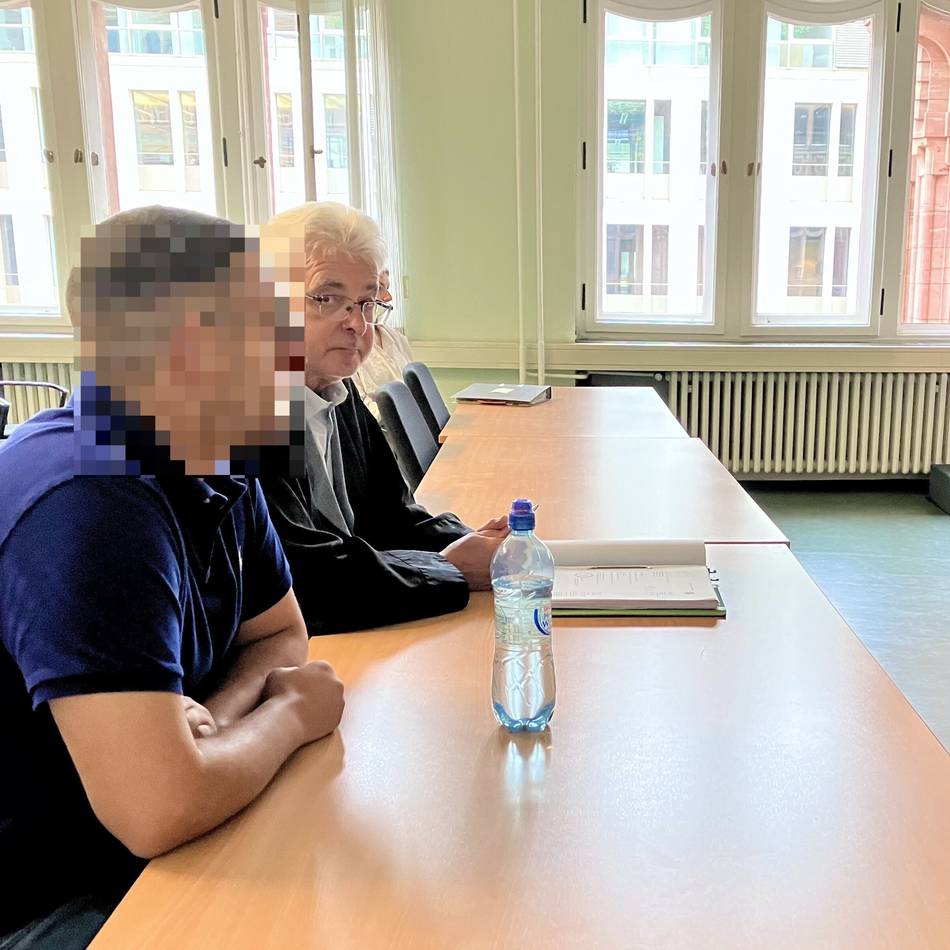 Verwaltungsgericht entscheidet: Likes für salafistischen Verein – Düsseldorfer klagt gegen Entzug seines Waffenscheins