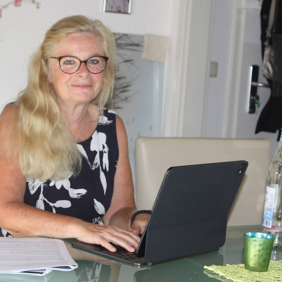 Nette Menschen: Annette Butzbach: Noch einmal sprechen von der Wärme des Lebens
