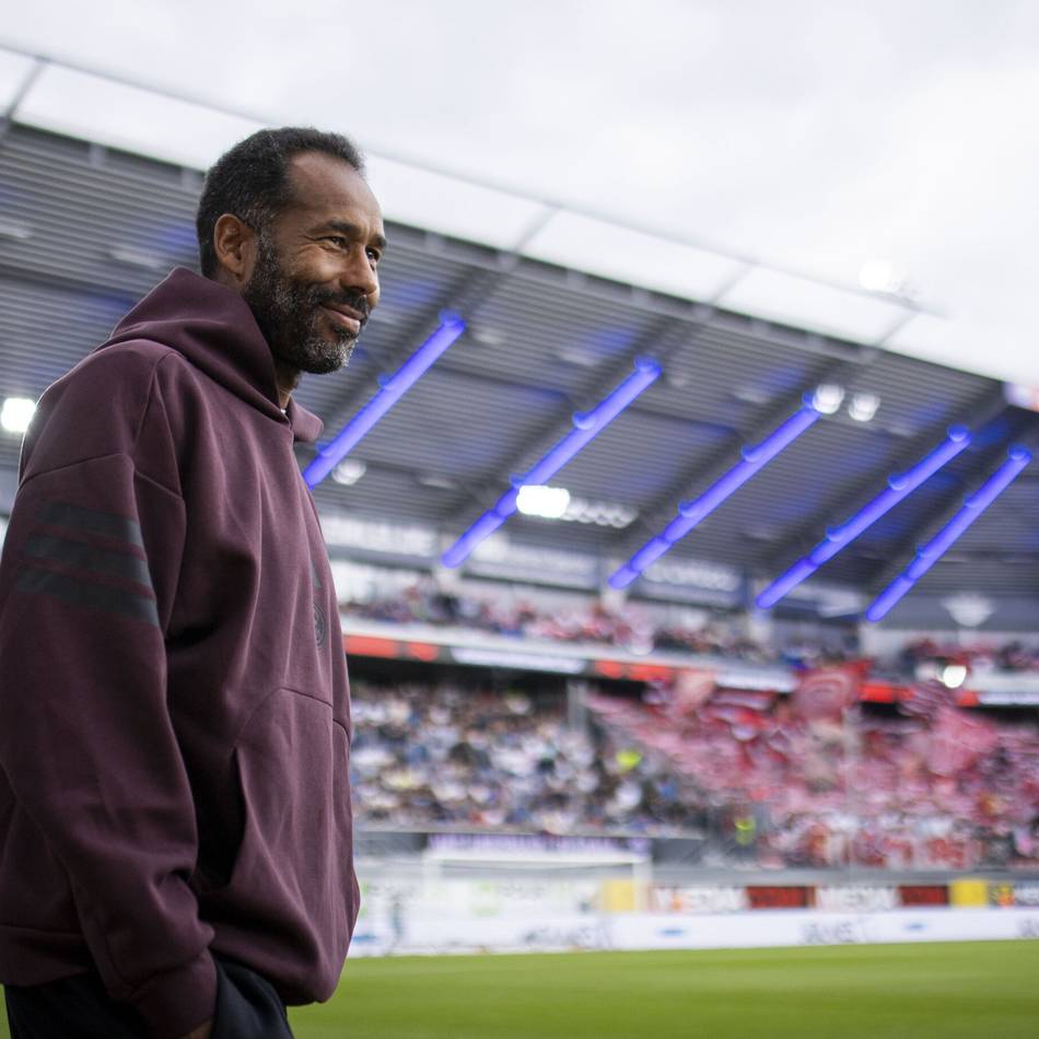 „Der Erwartungshaltung gerecht geworden“: Fortuna-Trainer Thioune erklärt Systemwechsel, Egouli-Debüt und Umgang mit Kritik