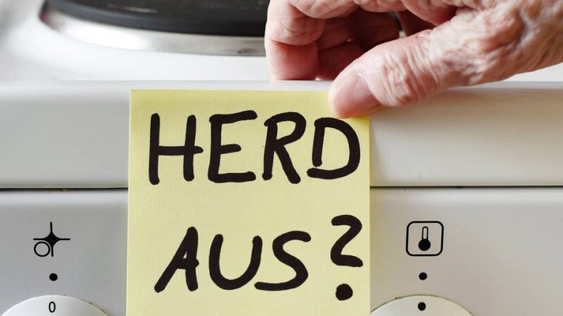 Für Angehörige, Ehrenamtliche und Interessierte: Schulungskurs unterstützt beim Leben mit Demenz
