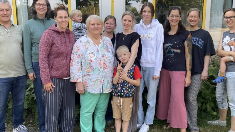 Freie Aktivschule Neuss: Erster Schultag für eine ganze Schule