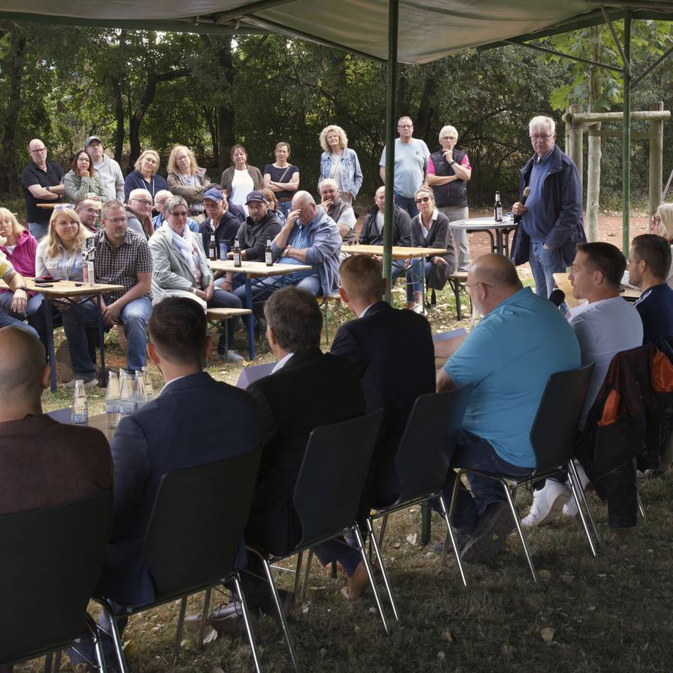Podiumsdiskussion zur Kommunalwahl beim SV Millingen: Thema Sport stand im Mittelpunkt