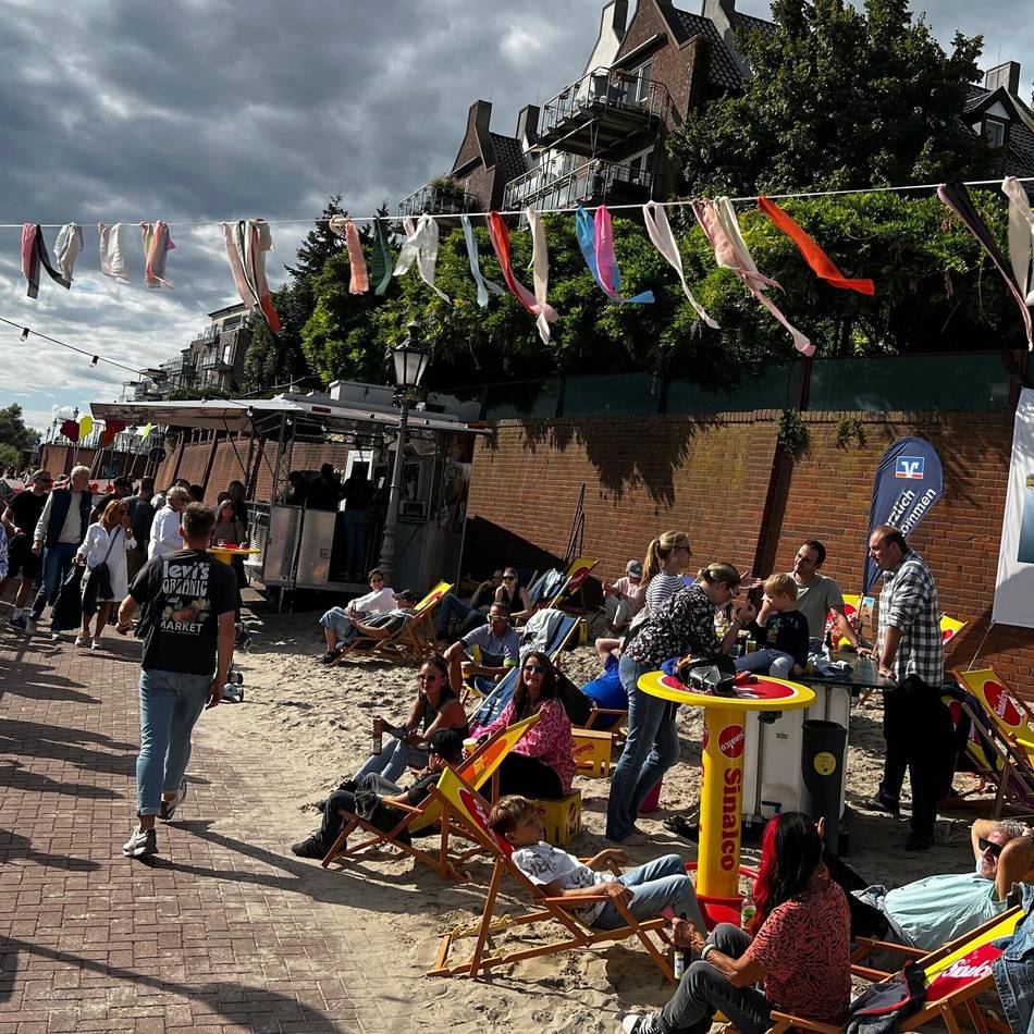 Neue Veranstaltung in Rees: „Rheinstrand“-Wochenende kam gut an