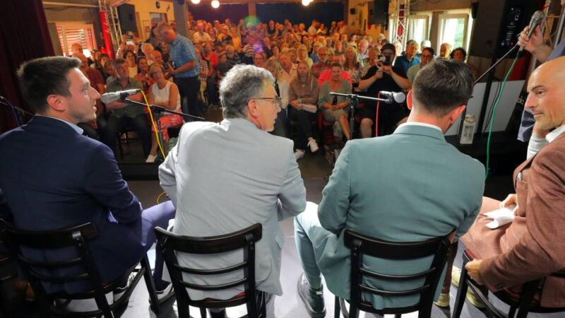 Kommunalwahl in Rheinberg: Bürgermeister-Kandidaten machen auch das To Hoop voll