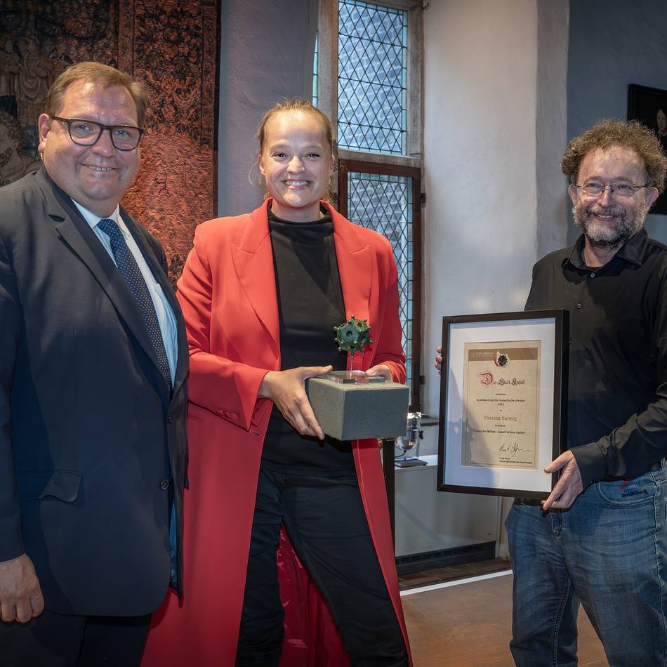 Verleihung des Krefelder Fantasy-Preises: „Das Schreiben hat wehgetan“ – Wie Theresa Hannig die Jury überzeugte