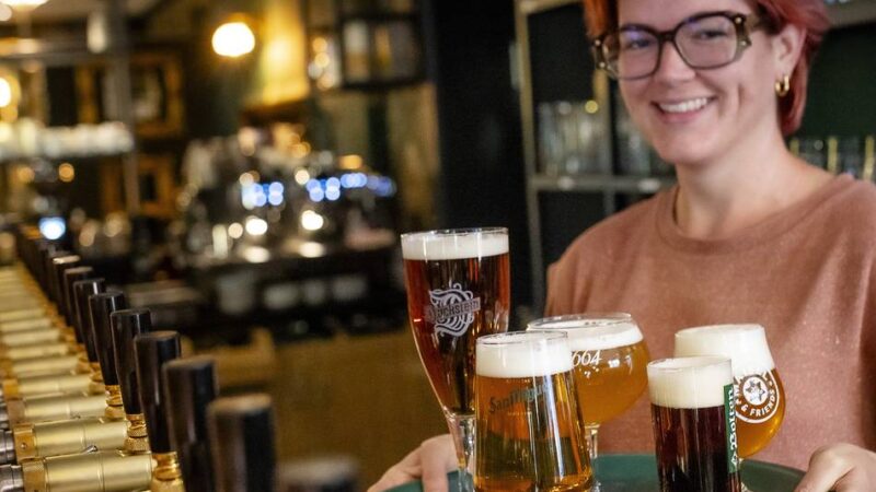 „Bier zu Liebe“ will ständig Neues bieten: Das neue Haus des Bieres in Düsseldorf