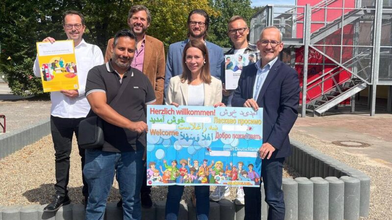 Erstorientierung an der Volkshochschule: Neuer Kurs für Geflüchtete in Dormagen