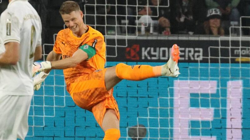 Fenster schließt am 1. September: So würde Borussia auf Abgänge von Weigl und Omlin reagieren