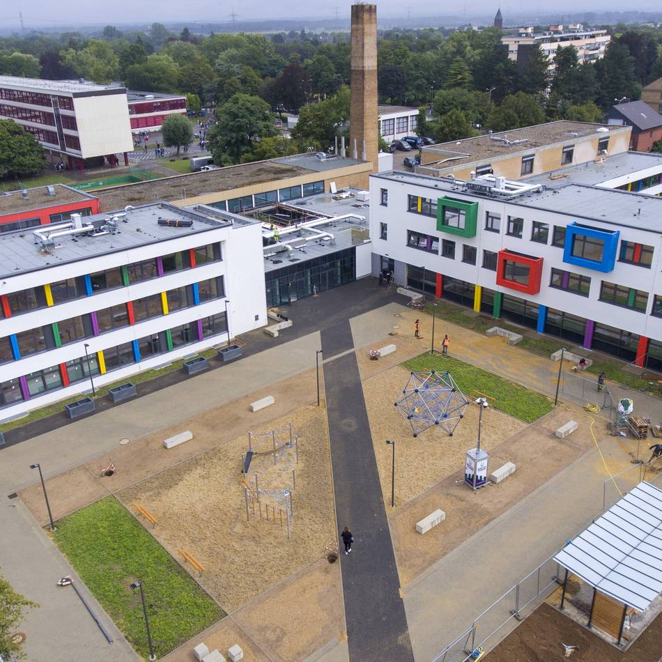 Streit um Rachel-Carson-Schule: Alt-Bürgermeister Hoffmann für Kooperation mit BvS-Gesamtschule