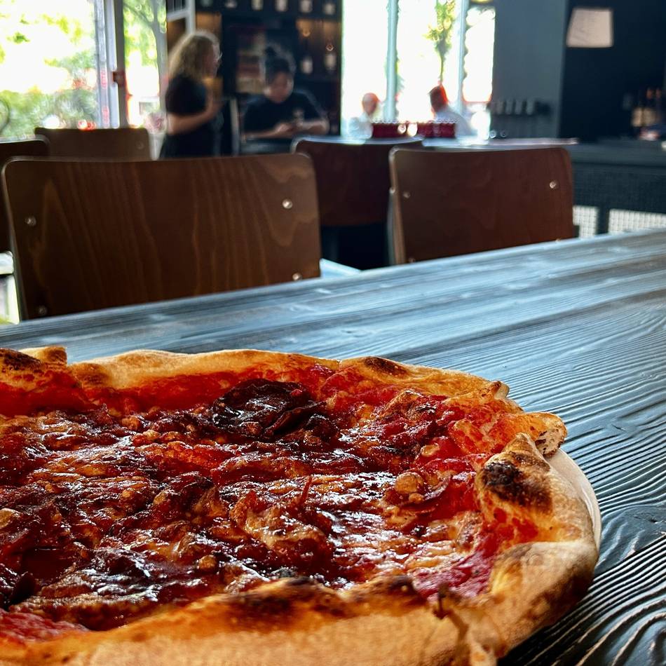 Neueröffnung am Metro-Campus: 485Grad startet in Düsseldorf – was die Kölner Pizza-Kette hier anders machen will