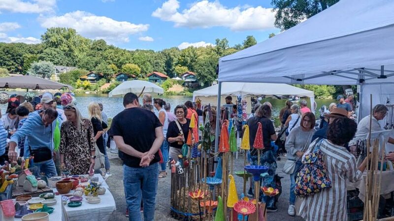 Tausende Besucher strömen nach Schwalmtal: Seemarkt sorgt für Verkehrs- und Parkchaos am Hariksee