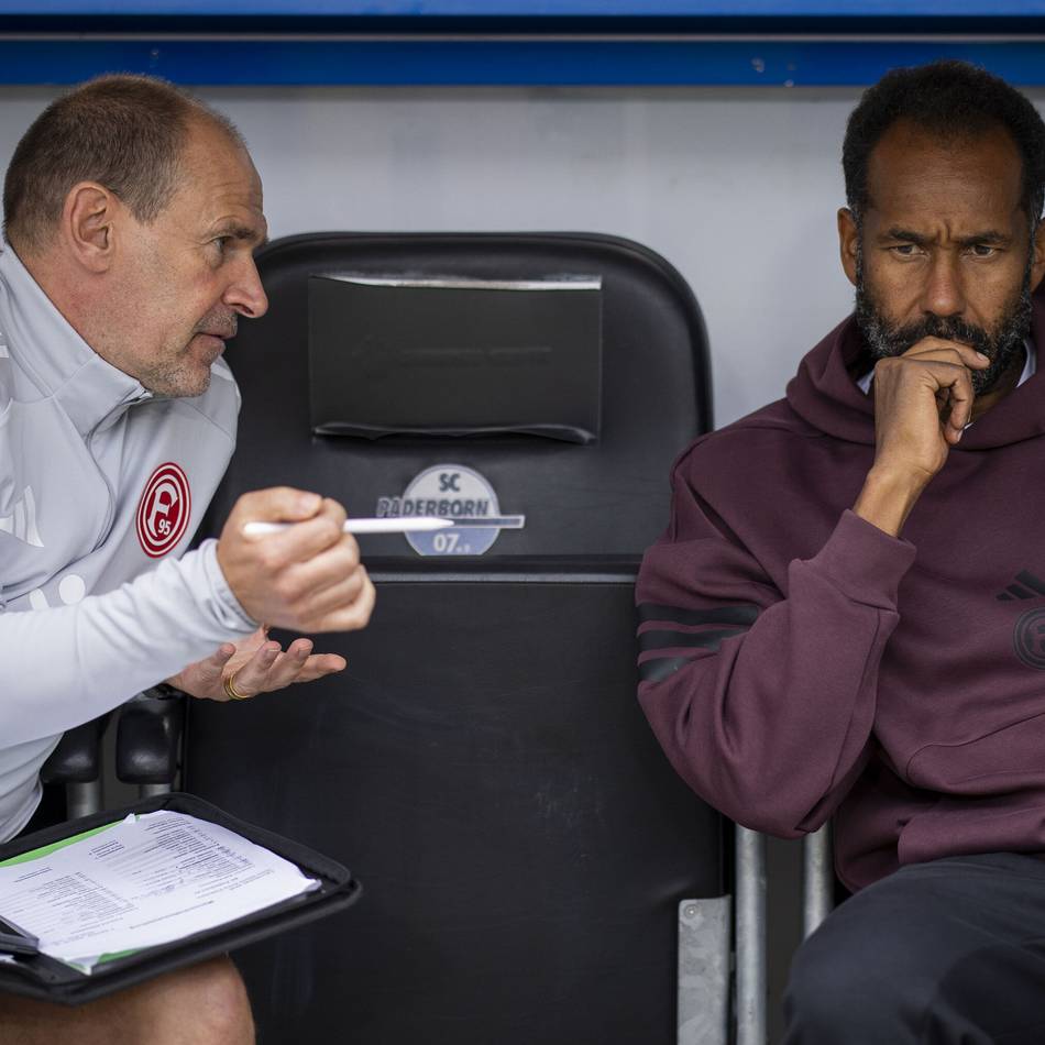 Benötigt Thioune Nachschub?: Außenverteidiger-Problem und Ideen gegen Karlsruhe – das sagt Fortunas-Coach dazu