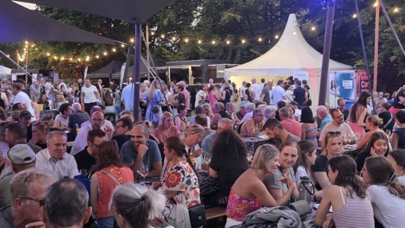 Lions Club feiert Weinfest im Ziegelweiherpark in Erkelenz: Mehr Wein, mehr Genuss, mehr Gutes