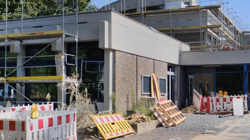 Bürger Union und SPD wollen Fakten: Politik fordert Klarheit bei Stadttheater