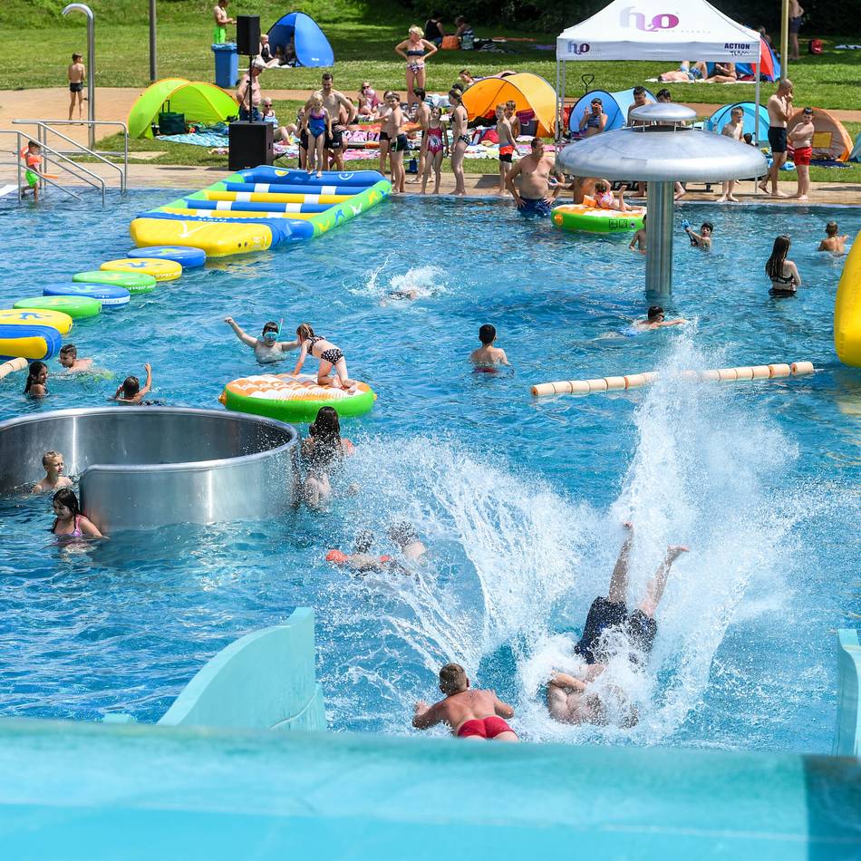 Unfall im Kamp-Lintforter Freibad: „Ich bin stolz auf mein Team“ – Rettungseinsatz im Panoramabad Pappelsee