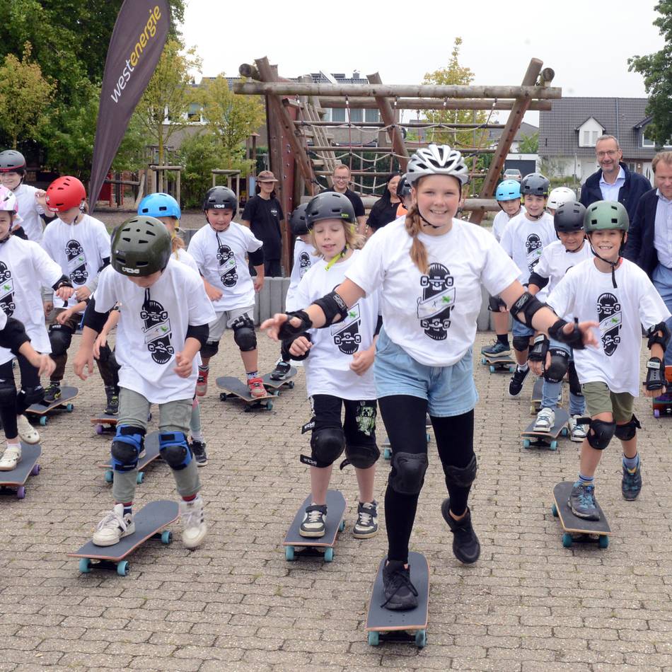 DIY in Roki – Kids bauen ihre Skateboards selbst : Boards, Freunde und Tricks beim Skate-Workshop