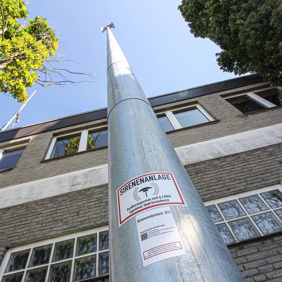 Bislang drei Vorfälle in Grevenbroich: Falsches Funksignal ist offenbar Ursache für grundlosen Sirenen-Alarm