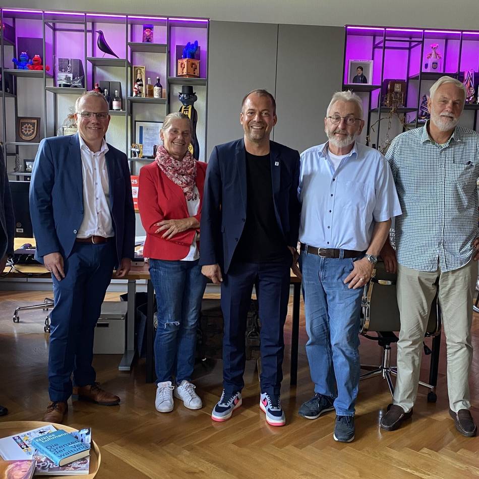 Auf Einladung des Bürgermeisters: Schiedsleute treffen sich auf Schloss Neersen