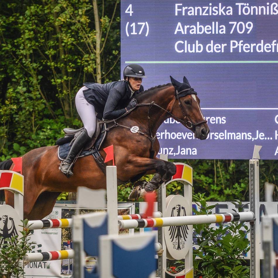 37 Prüfungen an drei Tagen: Eleganz und Nervenkitzel beim großen Sommerturnier des RFV Asperden-Kessel