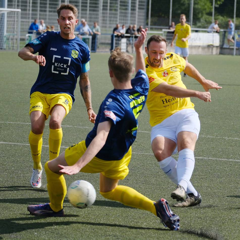 2:2 beim letztjährigen Lieblingsgegner: Mario Knops entwickelt sich zum Goalgetter – St. Tönis holt Punkt in Ratingen