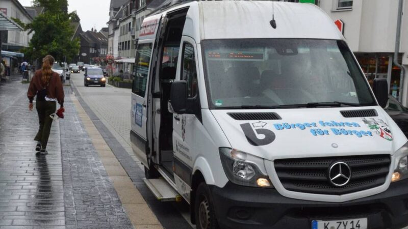 „Einsteigen, bitte !“ – unterwegs mit dem Bus: Der Bürgerbus – mit der 264 über schmale Straßen