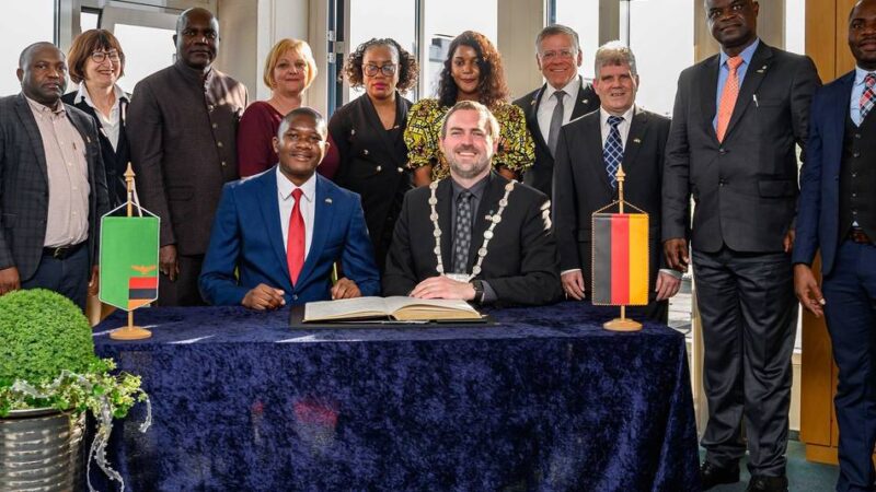 Verbindung zu Südafrika mit Begegnungsabend: Dormagen feiert Partnerschaft mit Chipata