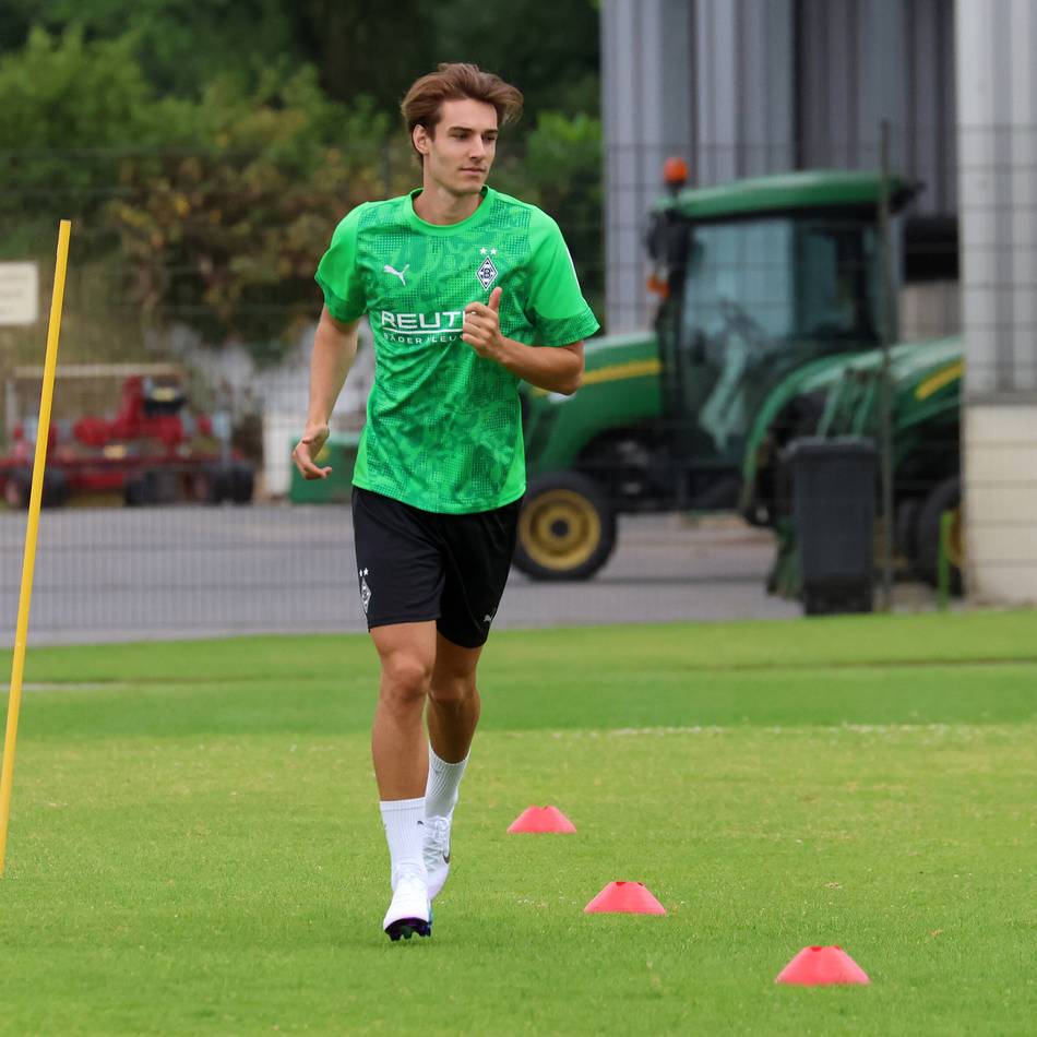Rückkehr zu den Profis: Nach Mallorca-Affäre – So läuft es für Florian Neuhaus bei Borussia
