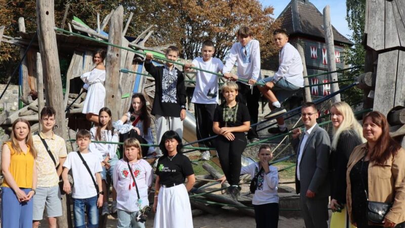 Zu Besuch in der Stadt: Ukrainische Schüler suchen Ruhe in Ratingen
