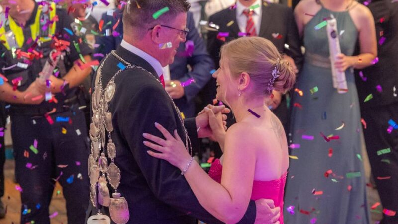 Rochusfest in Lüttenglehn: Hahnenkönig Thomas Brendel schreibt Schützen-Geschichte