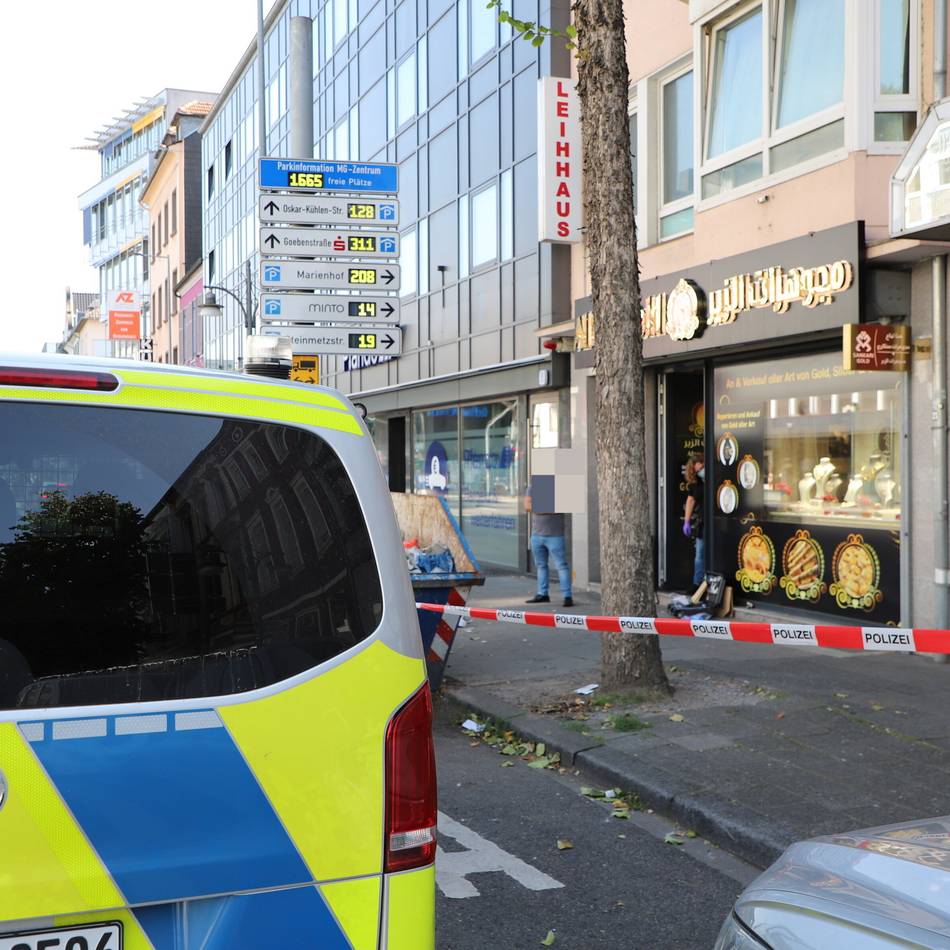 Spektakulärer Einsatz in Mönchengladbach: Raubüberfall auf Juwelier – wo der dritte Mann gefasst wurde