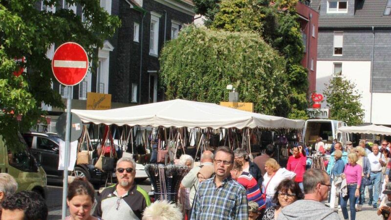 Herbstkirmes 2025 in Wermelskirchen: Verkaufsoffener Sonntag und Kirmes ergänzen sich