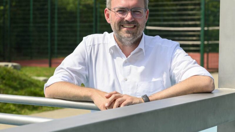 Bürgermeister Erik Lierenfeld (SPD) kandidiert zum dritten Mal: „Vereine sind das Herz einer Stadt“