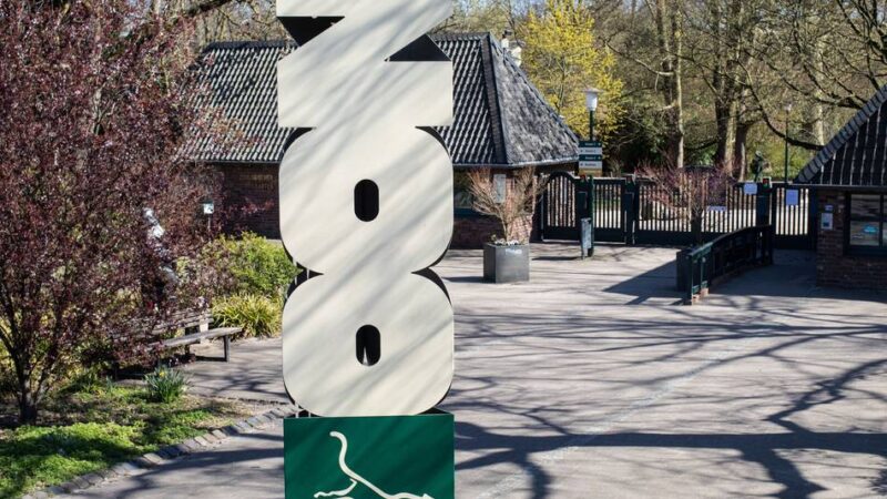 Aktion im Krefelder Zoo: Kunststoff-Erdmännchen aus dem 3D-Drucker im Tausch für Abfall