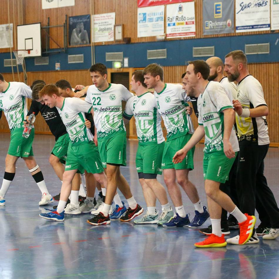 Handball in der Jahnhalle: Lürrip versammelt hochkarätige Teams für ein Benefizturnier