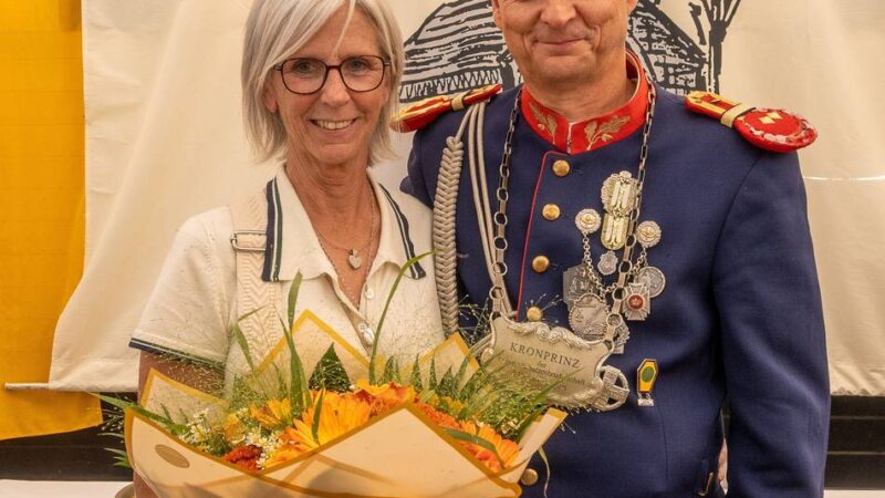Vogelschießen in Neuss: Grenadierhauptmann wird Schützenkönig in Allerheiligen
