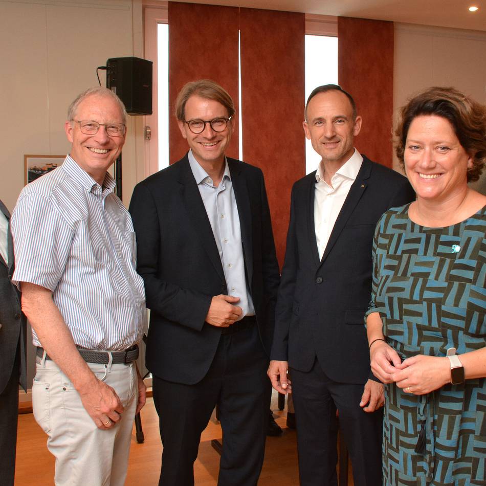 „NExit“-Diskussion in der Bürgergesellschaft Neuss: „Mein Vater wollte nie nach Neuss“