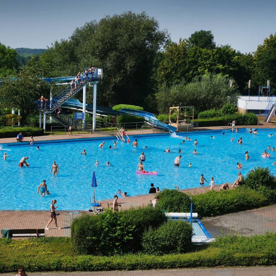 Freizeitspaß in Heiligenhaus: Heljensbad in seiner Ausnahmesaison