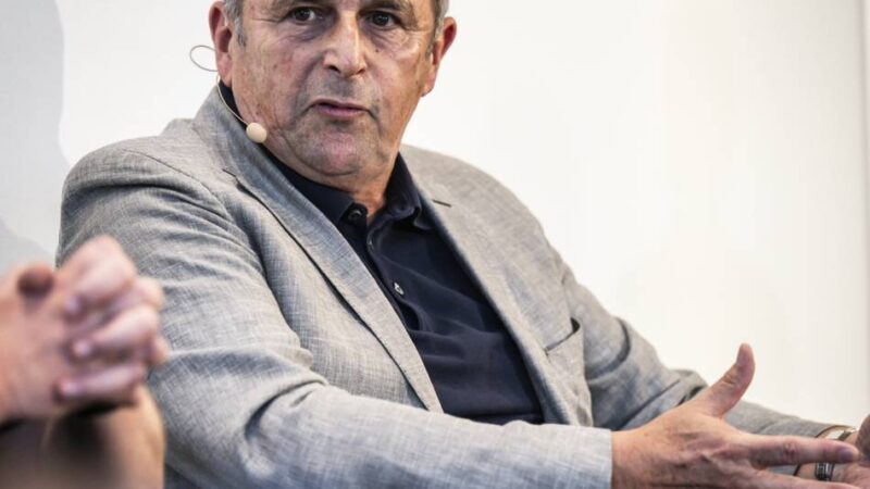 Allofs beim Rheinischen Fußballgipfel: Fortuna-Sportvorstand über den Saisonstart, Zuversicht und Fortschritte