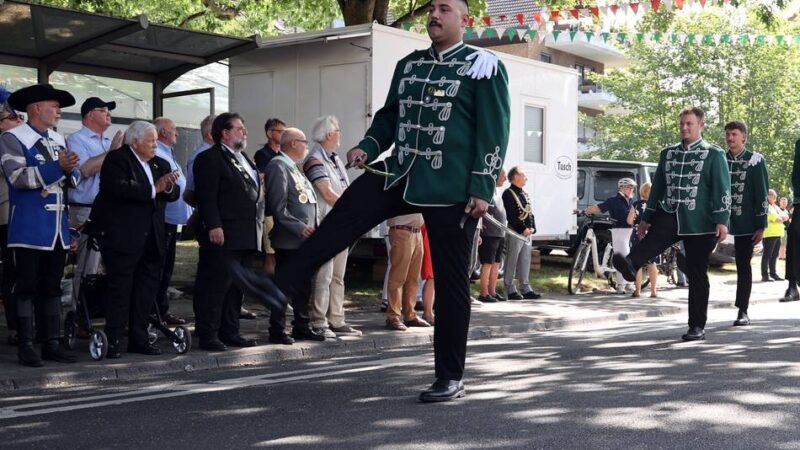 Schützenfest in Mönchengladbach: Jubiläumskirmes in Hockstein endet mit einem Doppelerfolg