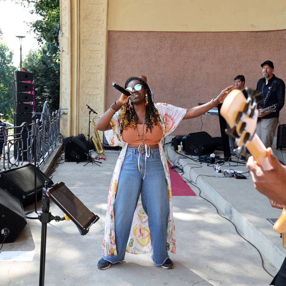 NEW-Musiksommer in Mönchengladbach: „Wer braucht schon die Karibik?“ Sonja LaVoice bringt Soul in den Bunten Garten