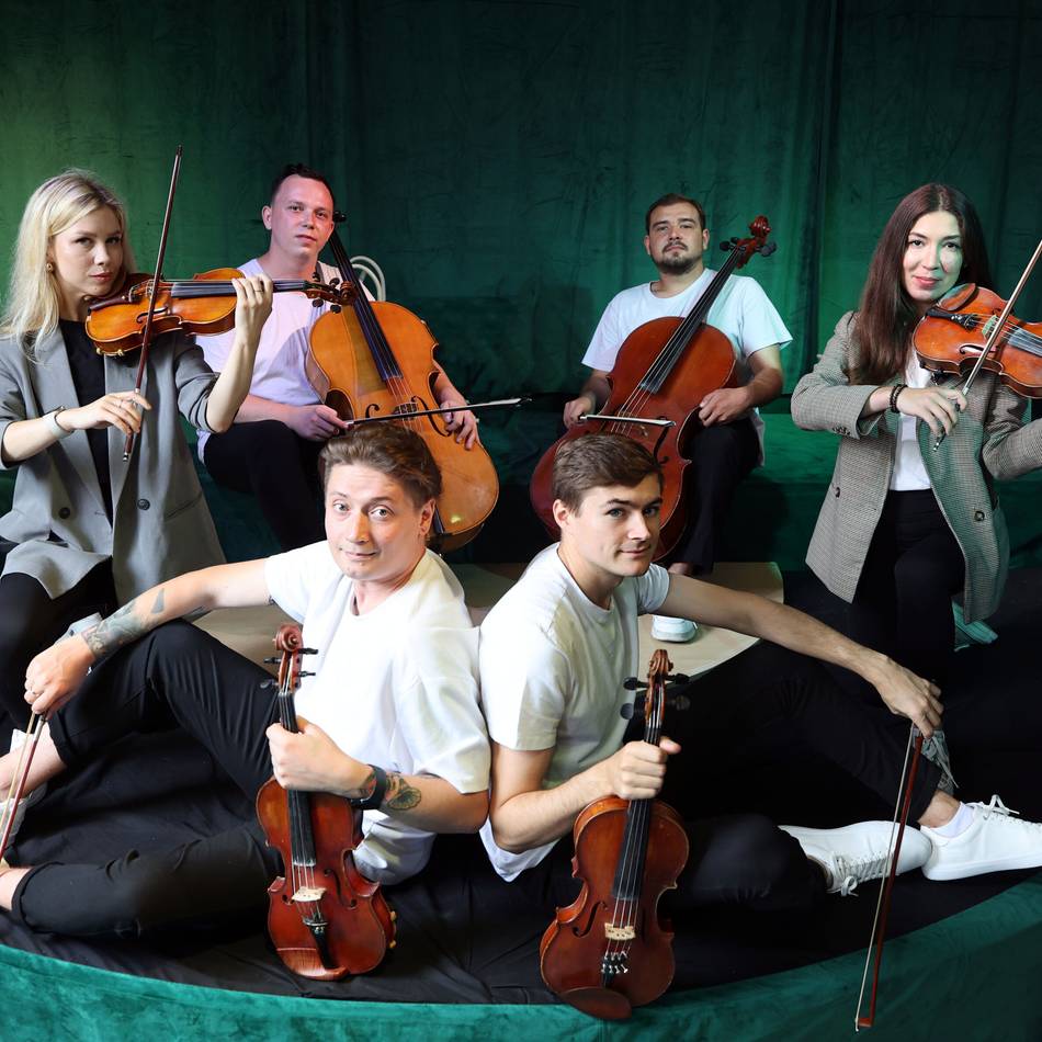 Musik wie aus „Bridgerton“: Ukrainische „Infoul by String Band“ möchte von Rheydt aus durchstarten