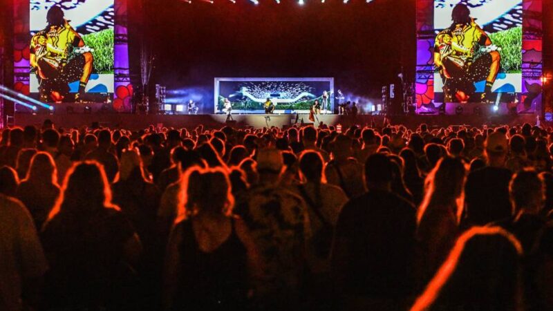 Sido spielt zum Abschluss am Freitag: Perfektes Wetter am ersten Festivaltag von San Hejmo