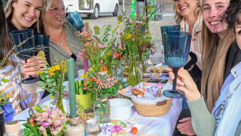 Romantische Sommernacht: Grefrather genießen Beisammensein bei jedem Wetter