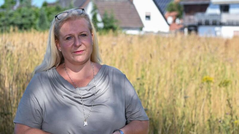 Umstrittene Flüchtlingsunterkunft in Moers: „Frau Happel, haben Sie etwas gegen Menschen mit Migrationshintergrund?“